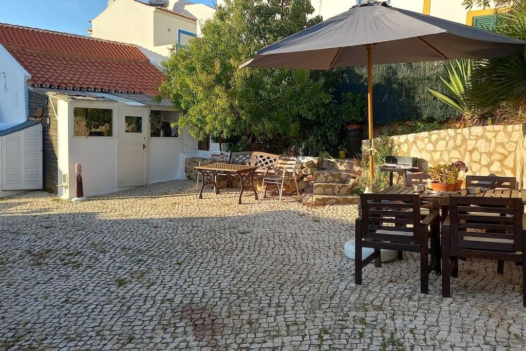 Bica Da Salema Beach House Exteriör bild